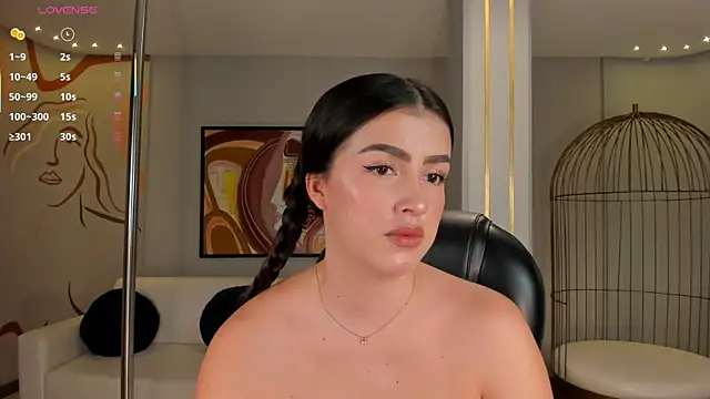 Snapshot of PaulinaSantos_ chatting on 07.08.26 PaulinaSantos online show from 07.08.26