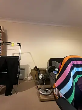 Snapshot of LondonTeffy chatting on 01.07.25 LondonTeffy online show from 01.07.25