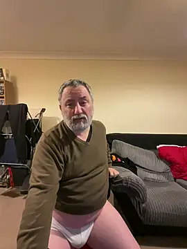 Snapshot of LondonTeffy chatting on 02.25.25 LondonTeffy online show from 02.25.25