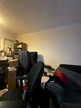 LondonTeffy online show from 11.25.25