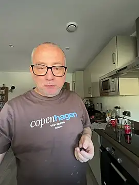 LondonTeffy online show from 07.27.26