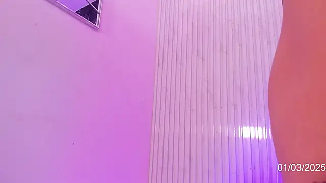 Mell Saenz online show from 03.01.25