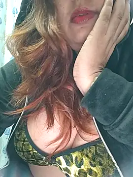 Dianaa9 online show from 12.17.25