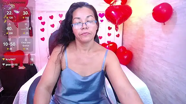 Snapshot of MaturePure chatting on 02.17.25 MaturePure online show from 02.17.25