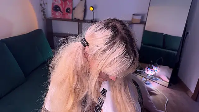 Eerectioneering online show from 10.12.25