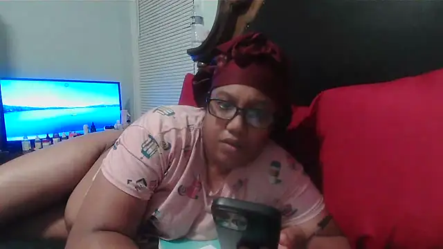 ebonyred online show from 02.12.26