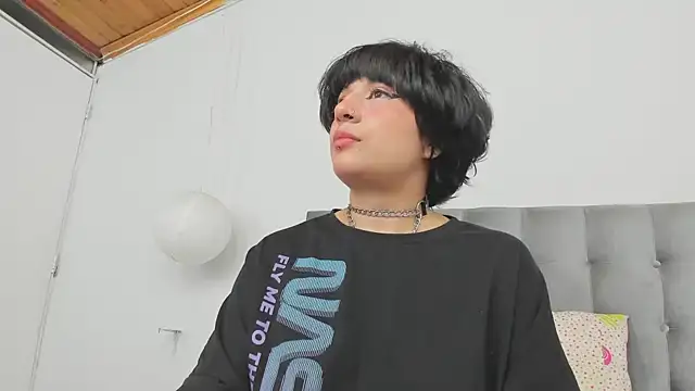 Snapshot of hey_noraly chatting on 02.10.25 hey noraly online show from 02.10.25