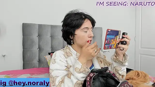 Snapshot of hey_noraly chatting on 03.14.25 hey noraly online show from 03.14.25