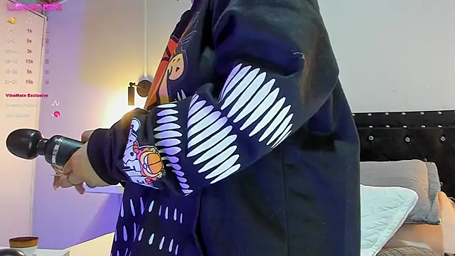 Snapshot of hey_noraly chatting on 09.12.25 hey noraly online show from 09.12.25