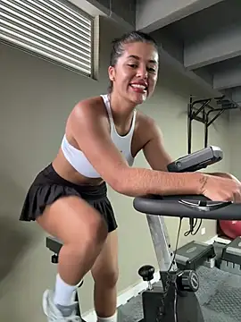 MelissaWaltton online show from 03.22.25