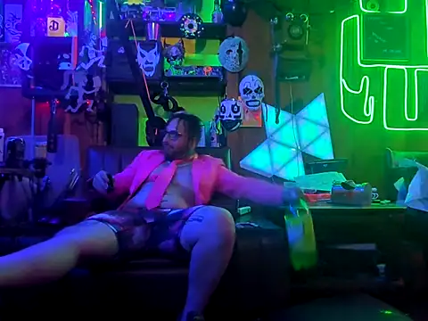 Snapshot of tayshie chatting on 09.23.25 tayshie online show from 09.23.25