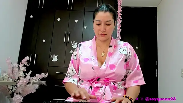 Snapshot of Soyqueen chatting on 01.23.25 Soyqueen online show from 01.23.25
