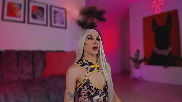 Taylor  foxxx online show from 02.24.26