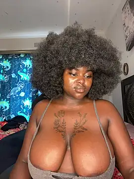 Honeycoco0211 online show from 01.24.25