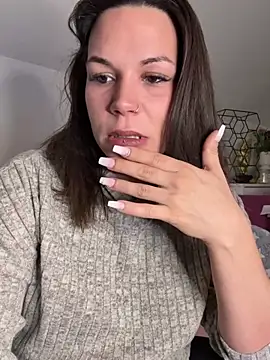 Snapshot of Lady_Knaller chatting on 12.14.24 Lady Knaller online show from 12.14.24