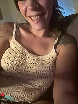 Lady Knaller online show from 08.06.26
