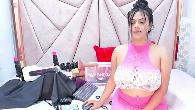 Deisy Torres online show from 12.25.24