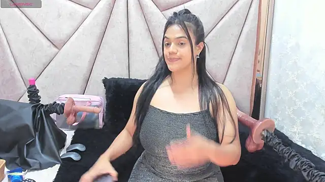 Deisy Torres online show from 02.18.25