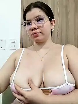 Danzel1105 online show from 12.29.24