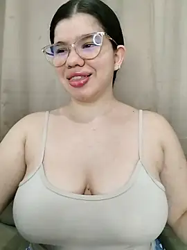 Danzel1105 online show from 11.21.25