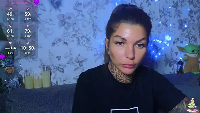 tattooedBabyy online show from 12.04.24