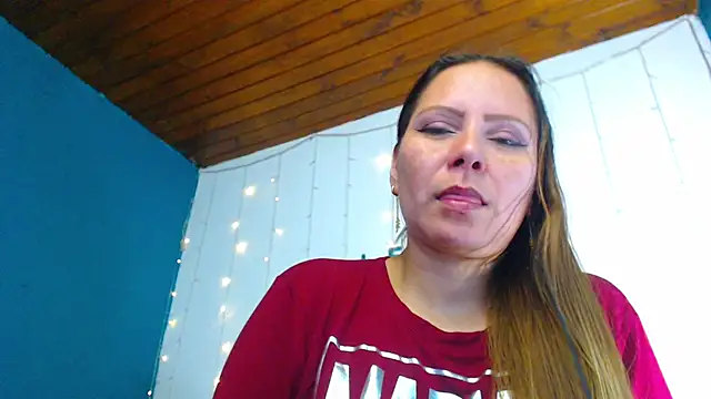 camila delarosa online show from 12.28.24