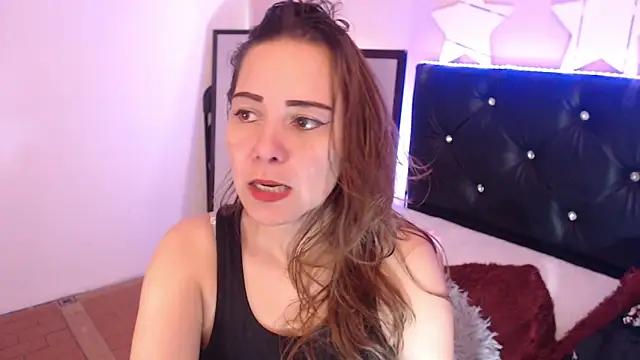 camila delarosa online show from 11.20.25