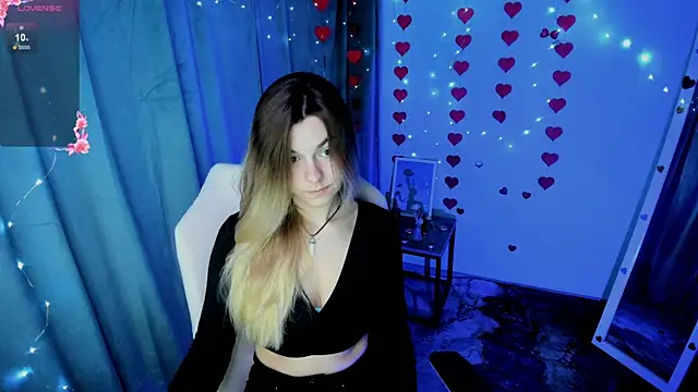 Sweet me  online show from 04.11.26