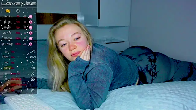 kitti kaattt online show from 12.10.24