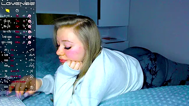 kitti kaattt online show from 01.19.25