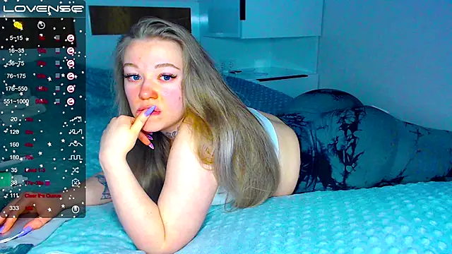 kitti kaattt online show from 03.19.25