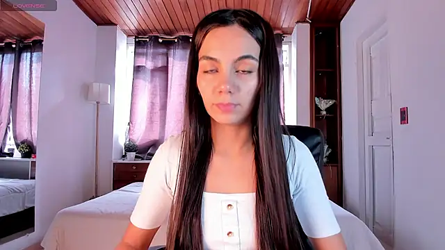 martina mancini online show from 12.04.24