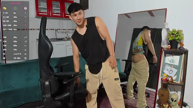 Snapshot of jacques_cardiet chatting on 10.15.25 jacques cardiet online show from 10.15.25