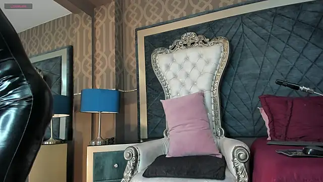 Janna Rousse  online show from 09.26.25