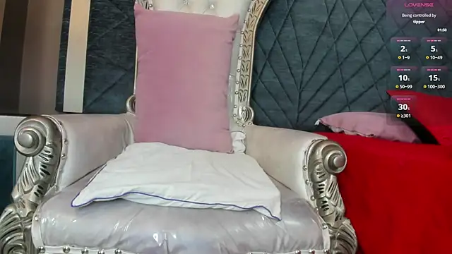 Janna Rousse  online show from 09.29.25