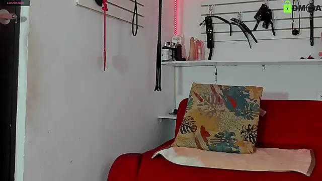 Alejandra Dunn online show from 01.18.25