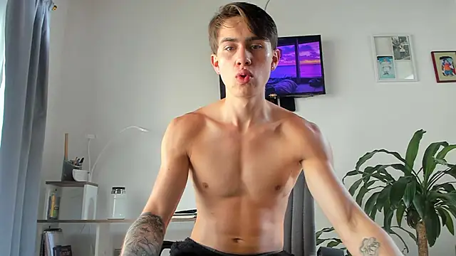 manucute 23  online show from 09.14.25