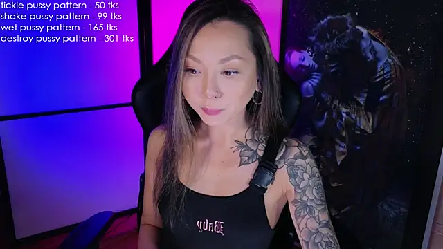 Snapshot of im_casey chatting on 01.24.25 im casey online show from 01.24.25
