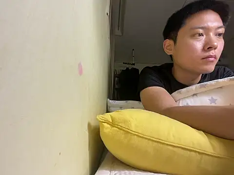 Snapshot of koreahankook2 chatting on 10.03.25 koreahankook2 online show from 10.03.25