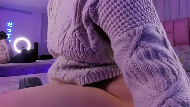 Snapshot of albaismynameX chatting on 12.12.24 albaismynameX online show from 12.12.24