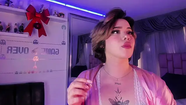 Snapshot of albaismynameX chatting on 12.28.24 albaismynameX online show from 12.28.24