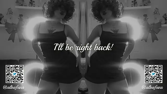 Snapshot of albaismynameX chatting on 01.04.25 albaismynameX online show from 01.04.25