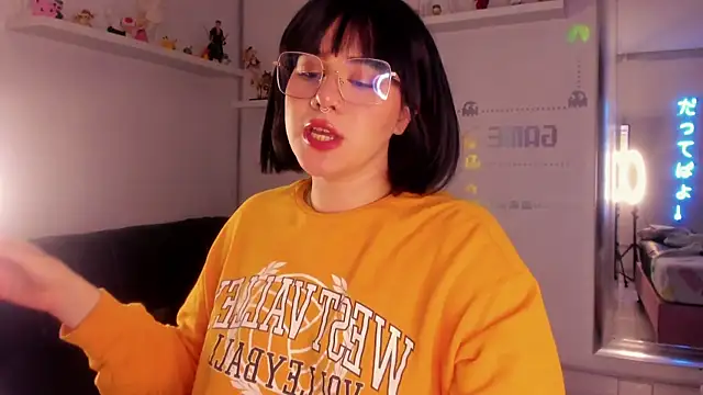 Snapshot of albaismynameX chatting on 01.22.25 albaismynameX online show from 01.22.25