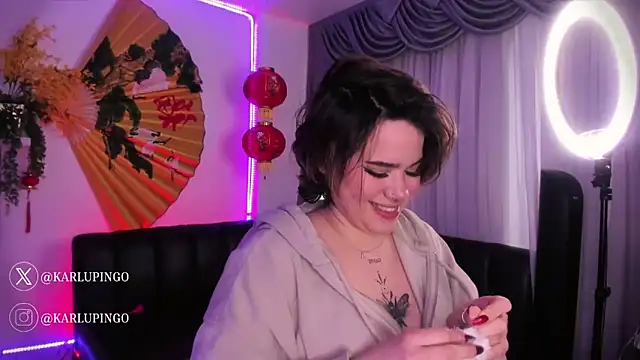 Snapshot of albaismynameX chatting on 02.14.25 albaismynameX online show from 02.14.25