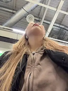 Aiko Yumi online show from 04.10.26