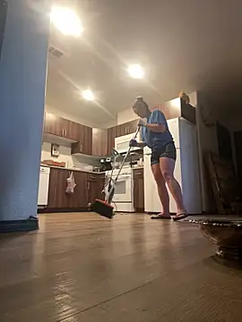 SexyB214 online show from 10.30.25