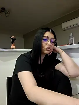 Milf Abigail online show from 02.07.25