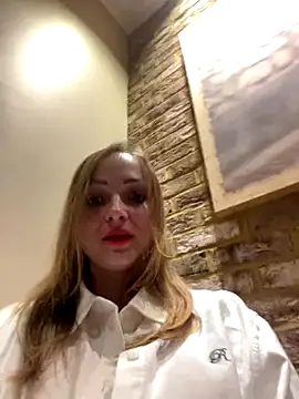 Snapshot of LadyTatiana_Madam chatting on 12.03.24 LadyTatiana Madam online show from 12.03.24