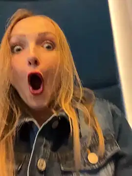 Snapshot of LadyTatiana_Madam chatting on 10.18.25 LadyTatiana Madam online show from 10.18.25