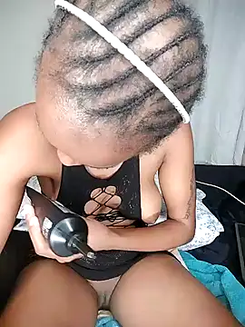 Bella kiki online show from 12.28.24